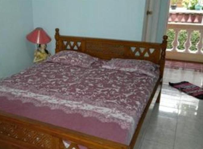 Hotel Adinda Parangtritis Rom bilde