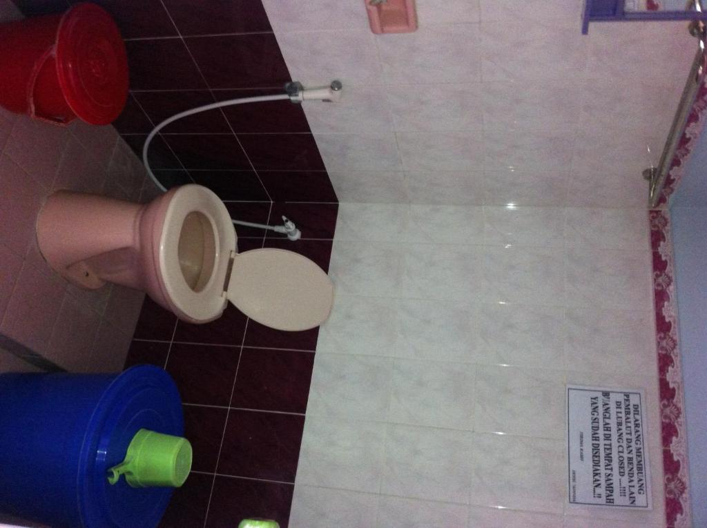 Hotel Adinda Parangtritis Rom bilde